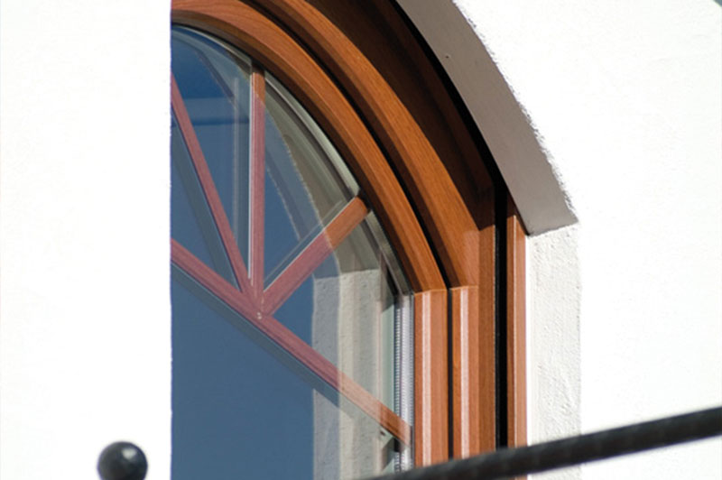 Seitliche Ansicht von Fensterrahmen